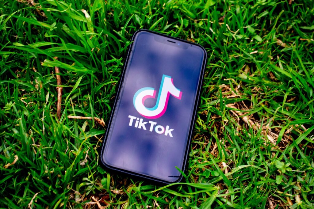 tiktok 5323007 1280