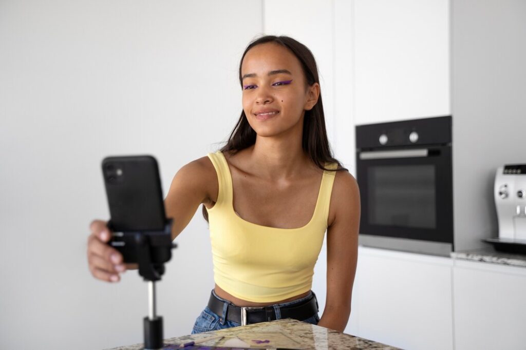 Cómo adaptarse al nuevo algoritmo de TikTok en 2025