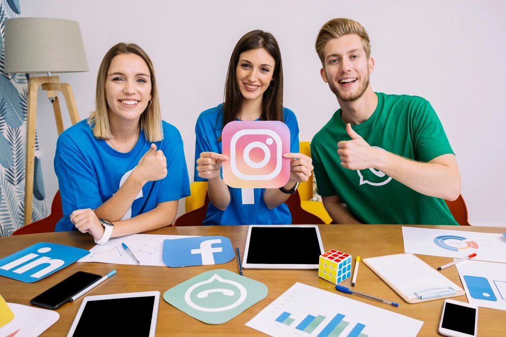 Trabajar con marcas en Instagram: Cómo conseguir colaboraciones Crea un media kit profesional