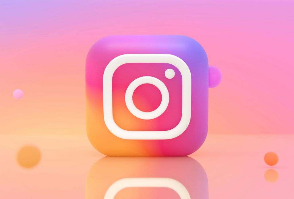 Cuando empiezas a cobrar en instagram mariia shalabaieva UsIAsUuR744 unsplash