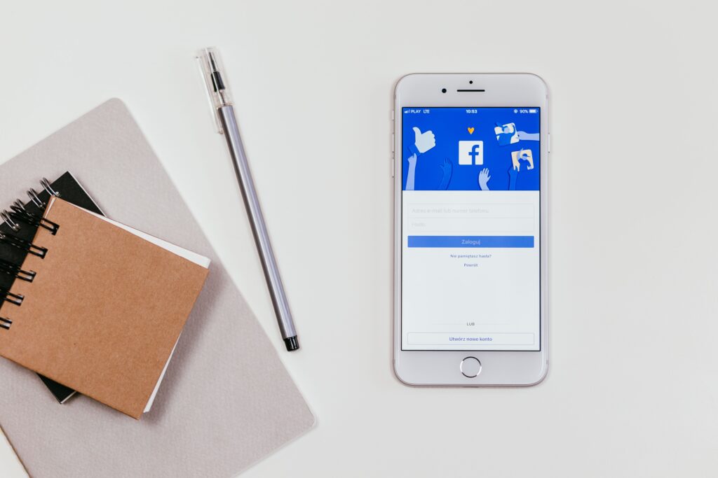 Por qué tus publicaciones de Facebook pasan desapercibidas facebook foto